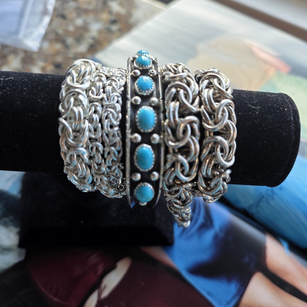 Elegant Native Made Sterling Silver Bracelet